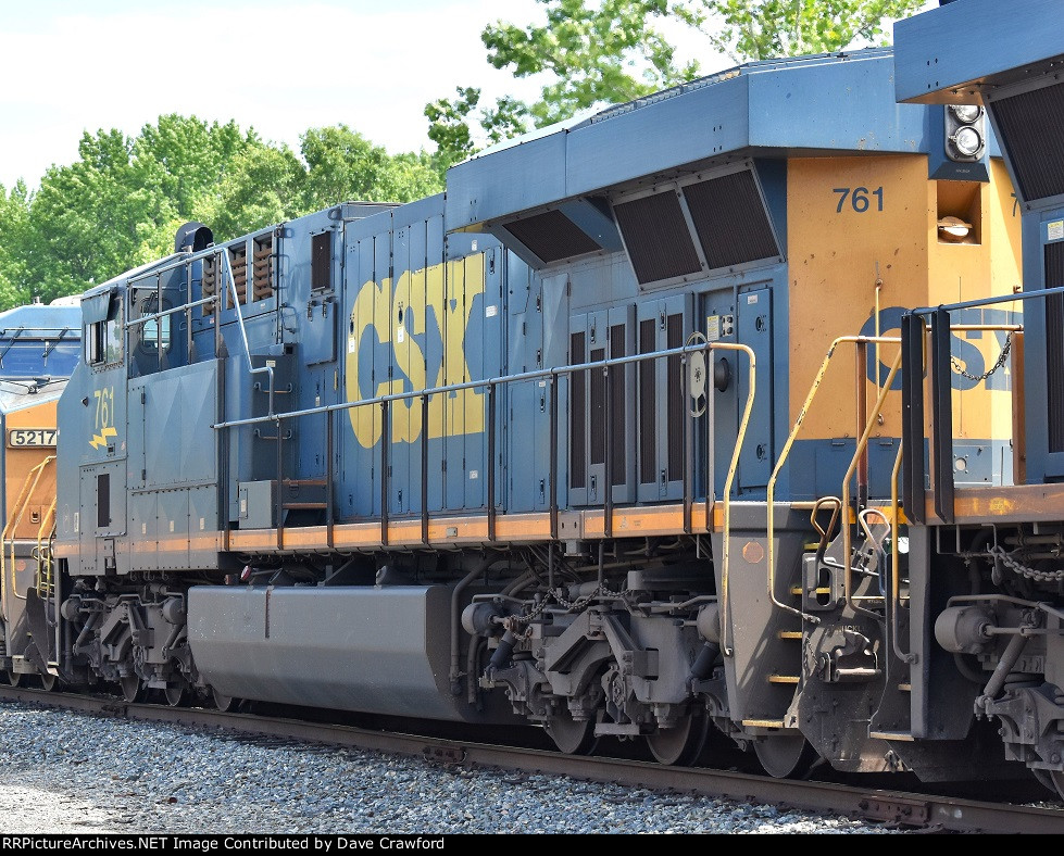 CSX 761